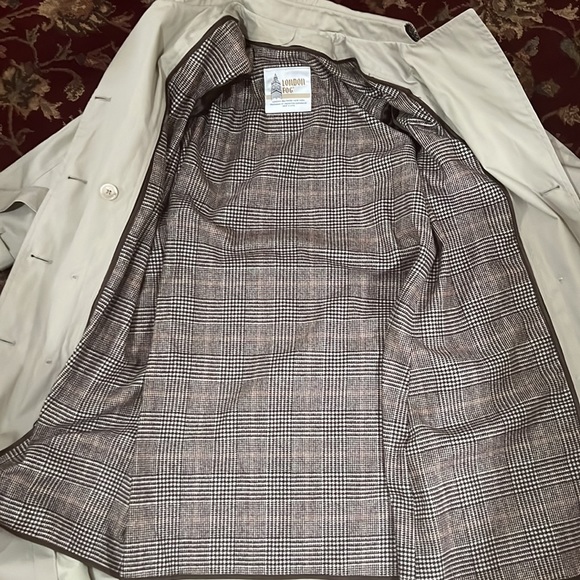 Size 10P London Fog authentic trench - Picture 7 of 13